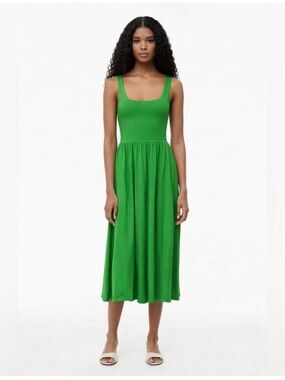 Aritzia Market Midi Dress -Emerald Green size L